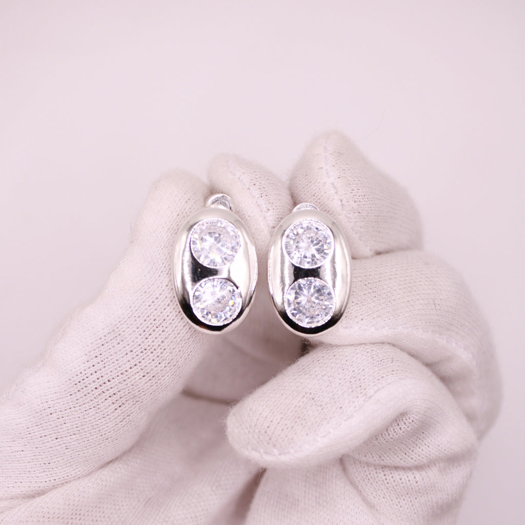 Luno Vertical Two-Stone Bezel Studs