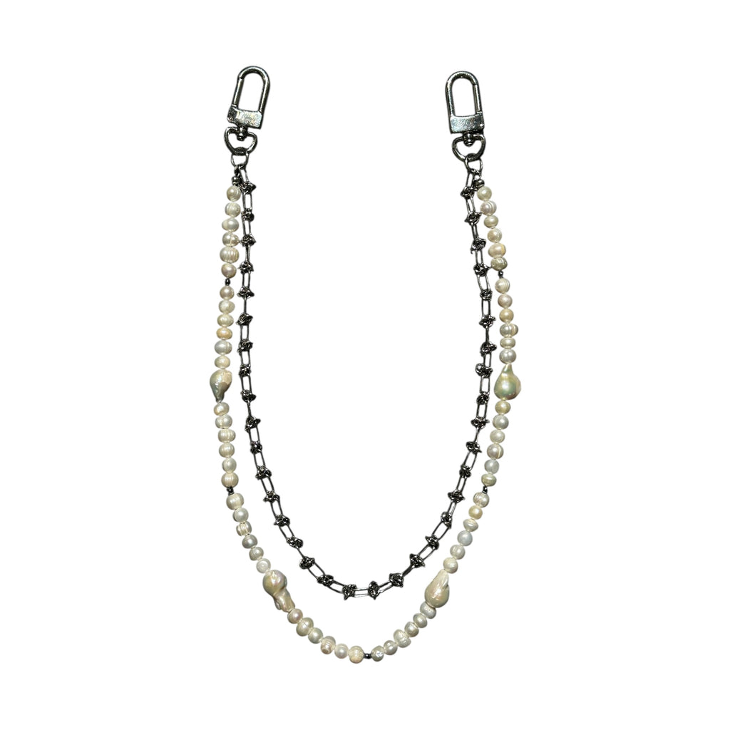 Quelle Pearl Wallet Chain