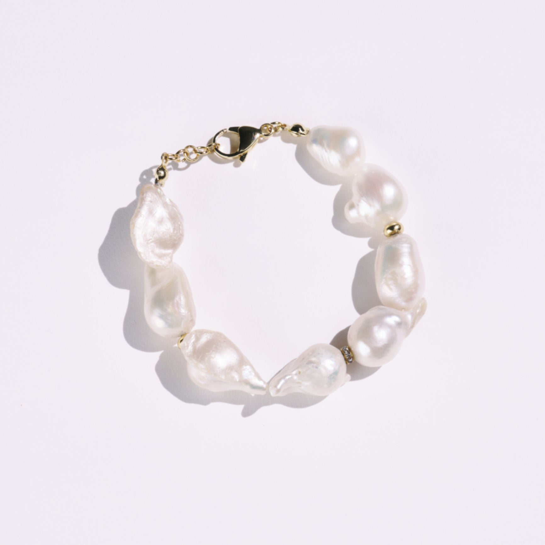 Judith Baroque Pearl Bracelet
